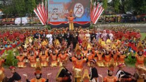 Pangdivif 3 Kostrad Hadiri Upacara Hari Bhayangkara ke-78 di Mapolda Sulawesi Selatan