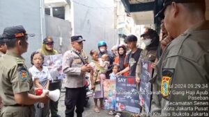 Bhabinkamtibmas Kelurahan Paseban Sosialisasi Bahaya Narkoba Bersama Tiga Pilar