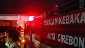 Rumah Dinas Milik  Kepala Bank Indonesia Cirebon Hangus Terbakar