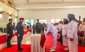 293 Kakon Terima SK Perubahan Jabatan
