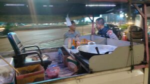 Unit Sabhara Patroli Sepanjang Jalan Jenderal Sudirman