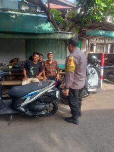 Bhabinkamtibmas Kelurahan Harapan Mulia Melaksanakan Sambang Dan Patroli Dialogis