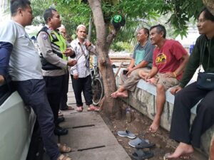 Bhabinkamtibmas Kelurahan Rawasari Sampaikan Imbauan Kamtibmas Ke Warga Binaannya