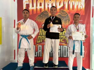 Tim Karateka Julu Siri Berjaya di Kejuaraan Karate Piala Presiden 2024