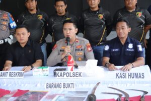 Polsek kelapa gading Ringkus sindikat Curanmor senjata tajam