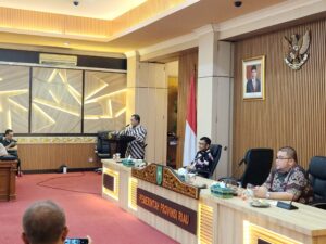 Kepala BSKDN Lakukan Kunjungan Kerja ke Riau, Bahas Strategi Replikasi Inovasi yang Efektif