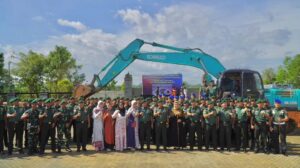 Peletakan Batu Pertama Gerbang Kemenangan Divif 3 Kostrad oleh Pangdivif 3 Kostrad