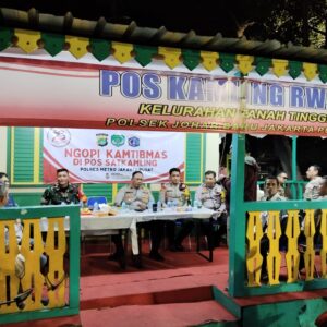 Ngopi Kamtibmas, Bincang Santai Bersama Jajaran Polsek Johar Baru