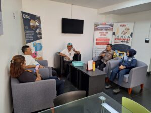 Bhabinkamtibmas Dan Babinsa Kelurahan Gelora Silahturahmi Ke Gedung Istora Senayan