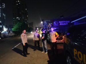 Anggota Polsek Sawah Besar Melakukan kegiatan Antisipasi Balap Liar dan Tawuran Warga.
