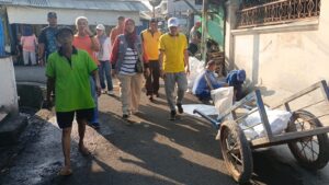 Bhabinkamtibmas Kelurahan Kemayoran Melaksanakan Kegiatan Grebek Lumpur