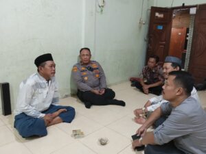 Sambang Tokoh Agama Kampung Rawa, Kapolsek Johar Baru Jalin Silaturahmi