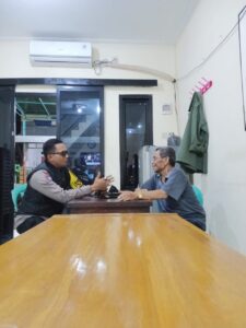 Wujudkan Kedekatan Dengan Warga, Bhabinkamtibmas Laksanakan Sambang Kamtibmas