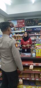 Berikan Rasa Aman dan Nyaman Kepada Pengunjung dan Karyawan Alfamart