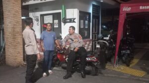 Patroli Kamtibmas Aiptu Tafsipul Bersama Bripka Tri Sugiyarto Bersama Petugas Jukir