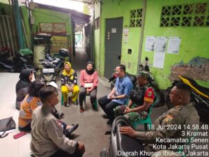 Bhabinkamtibmas Kramat Bersama Tiga Pilar DDS di Wilayah Kramat