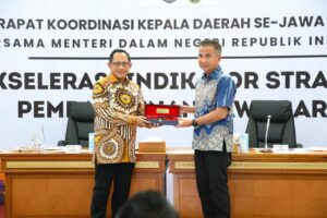 Mendagri Pacu Pemda di Jawa Barat Tingkatkan Pendapatan dan Optimalkan Penggunaan Anggaran