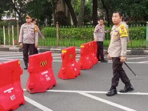 Polisi Kerahkan 1.598 Personel Amankan Aksi Unjuk Rasa Dari Aliansi Rakyat Indonesia Bela Palestina di Patung Kuda Monas
