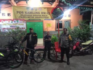 Bhabinkamtibmas Kelurahan Harapan Mulia Melaksanakan Kegiatan Sambang Dan Patroli Dialogis