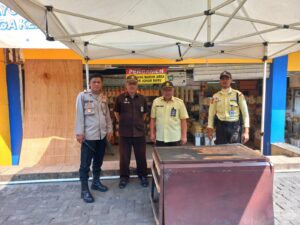 Kapolsubsektor Kayu Awet Patroli Wilayah dan Sambang Dialogis