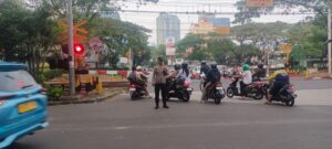 Pengabdian Bripka Ari Novi Dalam Memberikan Pelayanan
