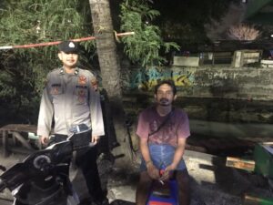 Patroli Pemukoman Briptu Argo Ryantama Sambangi Warga