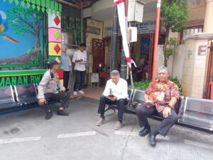 Unit Binmas Polsek Sawah Besar Melaksanakan Patroli dan Sambang Wilayah.