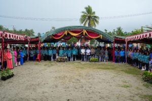 Ketum TP PKK Temu Kader Sekaligus Beri 500 Paket Bantuan Bahan Pokok di Jayapura