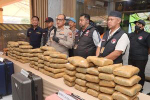 Polres Metro Jakarta Utara Gagalkan Peredaran 77 kg Ganja