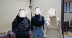 Polresta Cirebon Amankan Tiga Pelaku Tipu Gelap Handphone Di Kec Susukanlebak