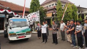 Dampak Kemarau Panjang Dibeberapa Wilayah Selatan, ASN Di Pemalang Berikan Bantuan Air Bersih