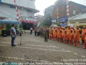 Apel Tiga Pilar Penertiban PKL dan Parkir Liar Di Kantor Halaman Kelurahan Tanah Tinggi.