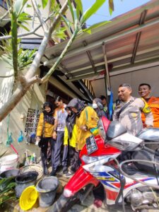 Anggota Binmas Polsek Sawah Melaksanakan Patroli dan Sambang Wilayah.