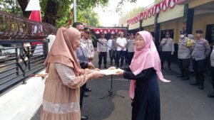 Polsek Senen Lepas Aipda Ichlas P. Kadri Yang Memasuki Masa Tugas