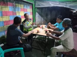 Kapolsubsektor Rawasari Sampaikan Imbauan Ke Warga