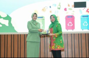 Kolaborasi, Pegadaian dan Persit KJalin CK PCBS Kopassus Luncurkan Program Bank Sampah Untuk Pengelolaan Sampah Yang Lebih Baik