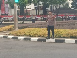 Pelayanan Unit Patmor Polsek Dalam Pengaturan Arus Sepanjang Rute Jalan Imam Bonjol Menteng