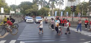 Iptu Sopan Febriyanto Kapolsubsektor Sabang Bersama Personil Sabhara Polres Mengamankan Giat Olah Raga