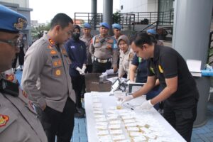 Tes Urine Mendadak di Polres Metro Jakarta Barat, 119 Personel Diperiksa