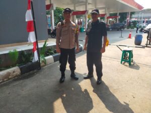 Kapolsubsektor Galur Patroli Dialogis Berikan Imbauan Kepada Security SPBU