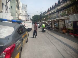 Mencegah tindak Kriminal dan Kejahatan jalanan melalui Patroli dan Sambang Wilayah.
