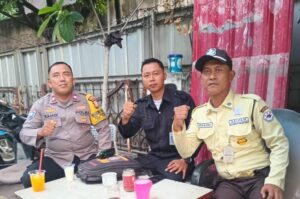 Imbauan Petugas Keamanan Lingkungan Wilayah Gondangdia Menteng