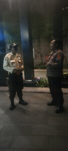 Patroli 1052 Polsek Metro Tanah Abang Patroli Dini Hari Dan Sambangi Petugas Keamanan Gedung Menara 78