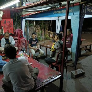 Anggota Binmas Polsek Sawah Melaksanakan Patroli dan Sambang Wilayah.