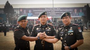 Danbrigif 1/Jaya Sakti memimpin Upacara Serah Terima Jabatan Danyonif 202/Tajimalela