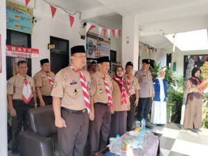 Wakili Kapolsek Senen, Ps. Kanit Binmas Polsek Senen Hadiri Apel Hari Pramuka Tahun 2024