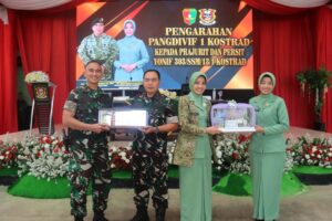 Pangdivif 1 Kostrad Kunjungan Kerja ke Markas Tengkorak Putih