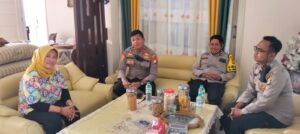 Unit Samapta Polsek Kemayoran Bersama Kapolsubsektor Cempaka Mas Melaksanakan Kegiatan Sambang Dan Patroli Dialogis