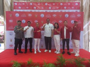 Catatkan Rekor Muri Tiga Pilar Hadiri HUT RI Ke 79 Busana Merah Putih Terbanyak Di Pasar Metro Tanah Abang