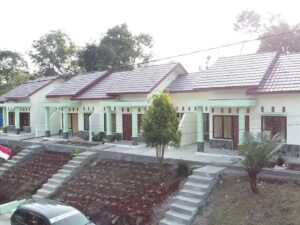 Dedikasi Yonif 330 Kostrad, Tuntaskan Program Rehab Rumah Dinas dengan Gemilang